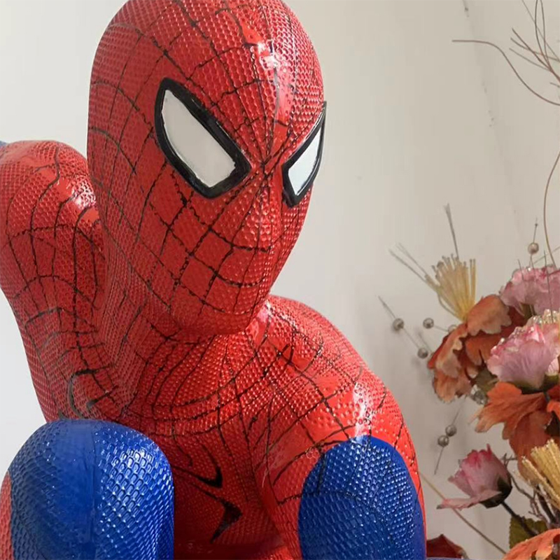 Estátua do Homem -Aranha em tamanho real - Escultura de resina premium para decoração em casa e evento Estátua do Homem -Aranha em tamanho real - Escultura de resina premium para decoração em casa e evento