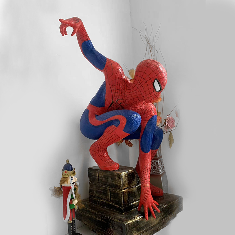 Estátua do Homem -Aranha em tamanho real - Escultura de resina premium para decoração em casa e evento Estátua do Homem -Aranha em tamanho real - Escultura de resina premium para decoração em casa e evento